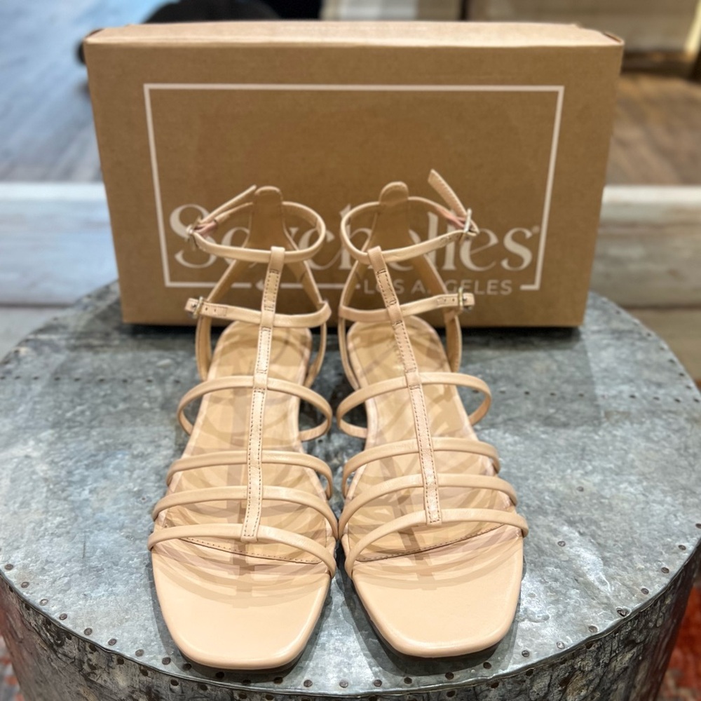 Seychelles Tan Gladiator Sandals with Cushioned Footbed